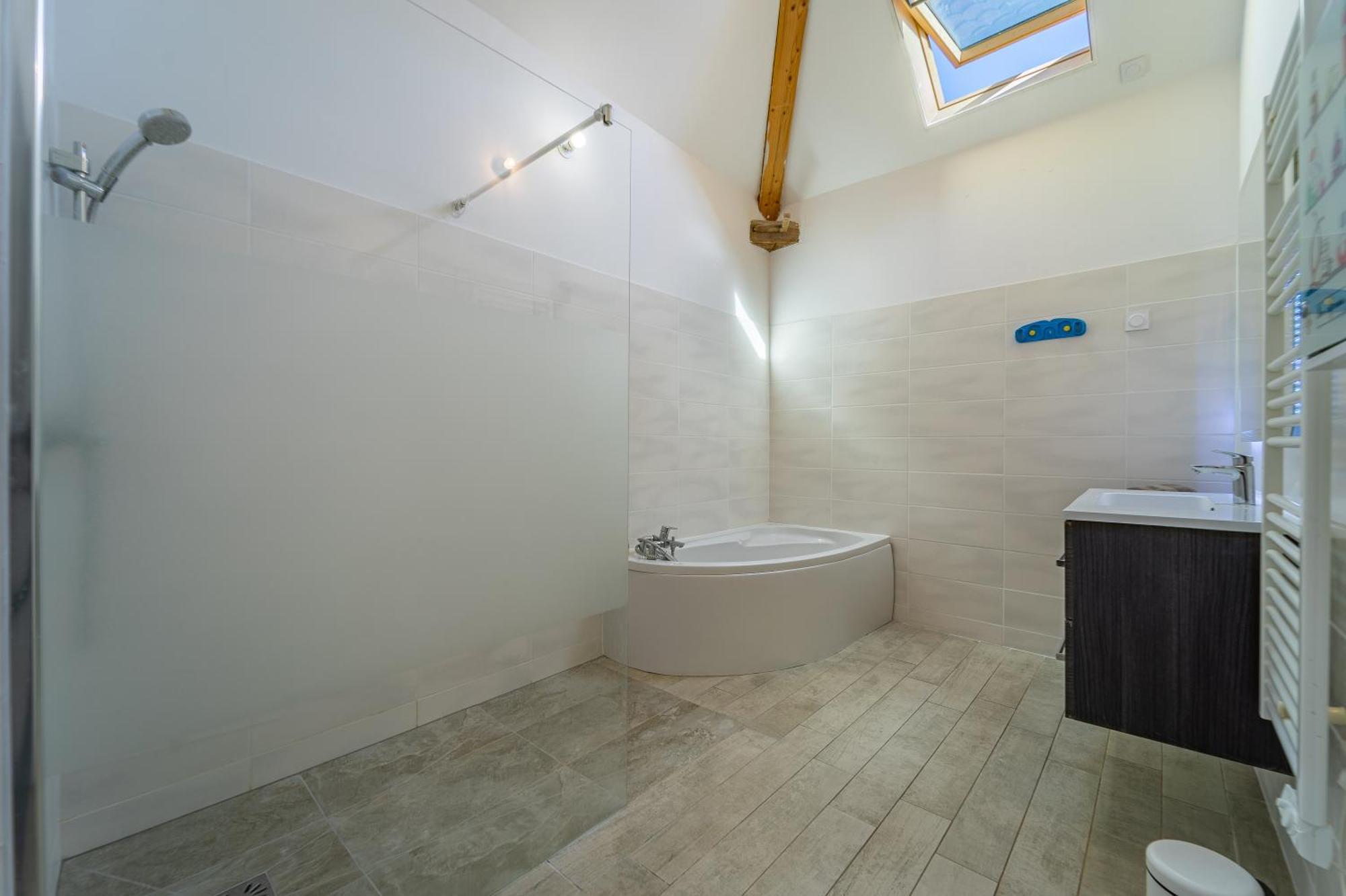 Cosy Room'S Frontonas Exterior photo