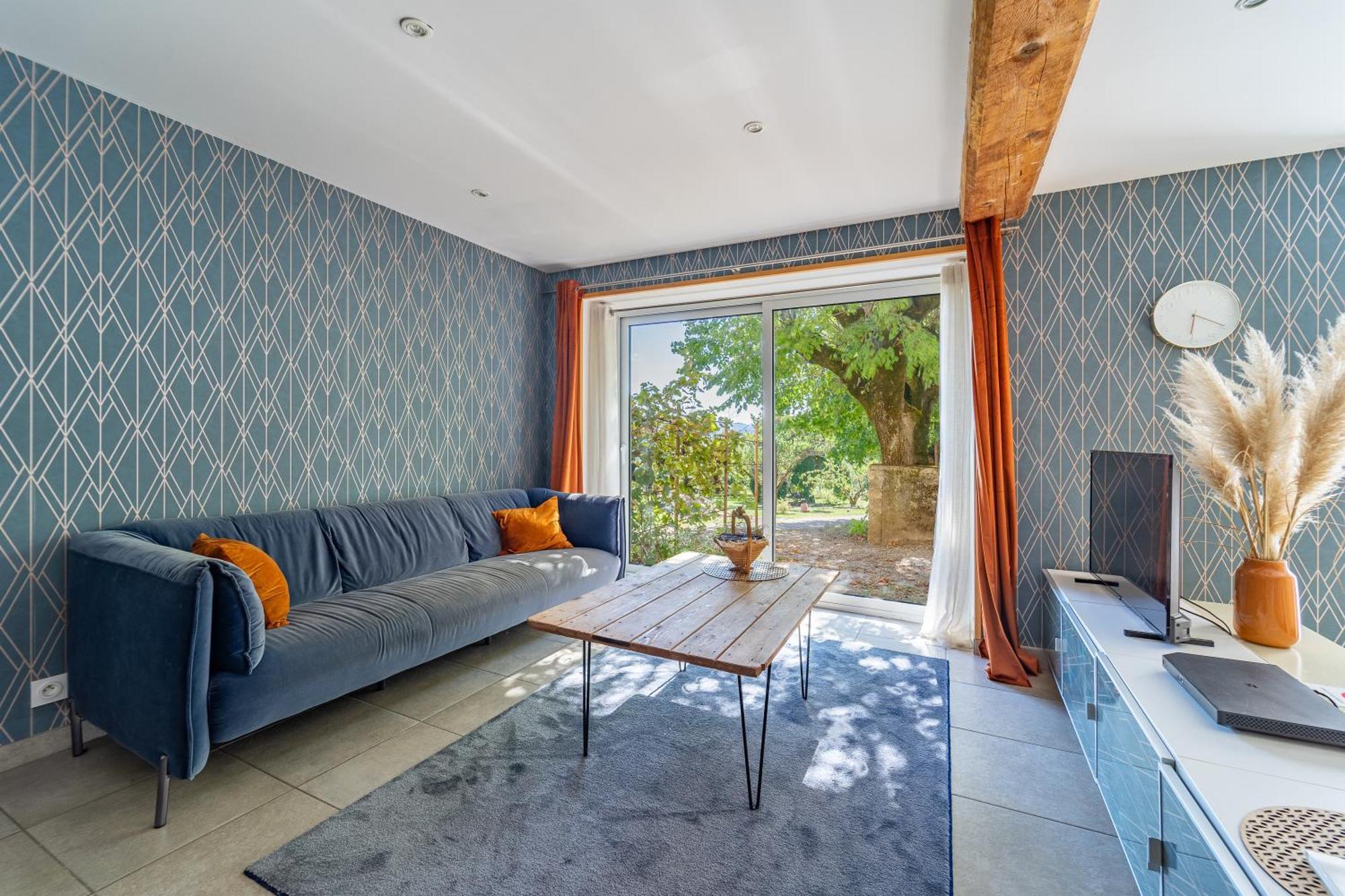 Cosy Room'S Frontonas Exterior photo